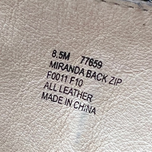 Frye Miranda Back Zip Boots Black Leather Size 8.5 - Picture 12 of 15